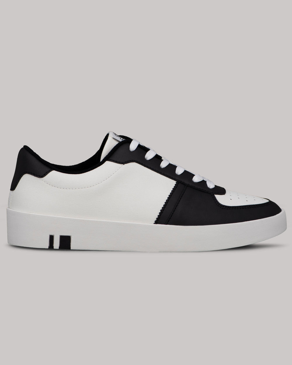 Zapatillas Ben Sherman Richmond Blancas Negras | 039-XRUGWY